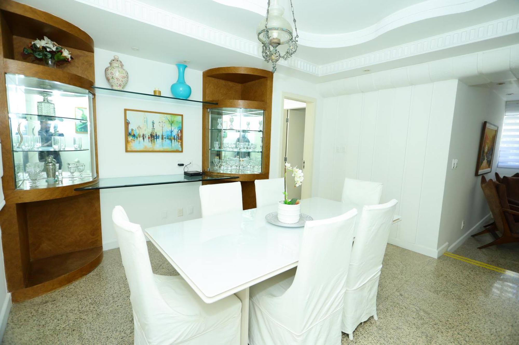 Conforto E Localizacao Privilegiada Na Pituba Apartamento
