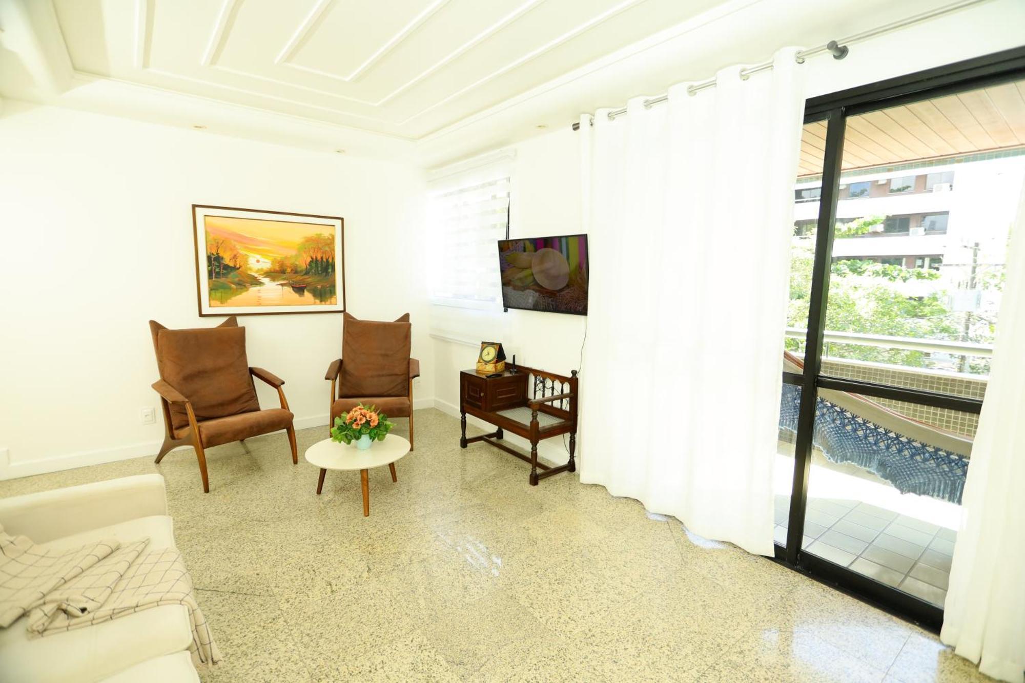 Conforto E Localizacao Privilegiada Na Pituba Apartamento